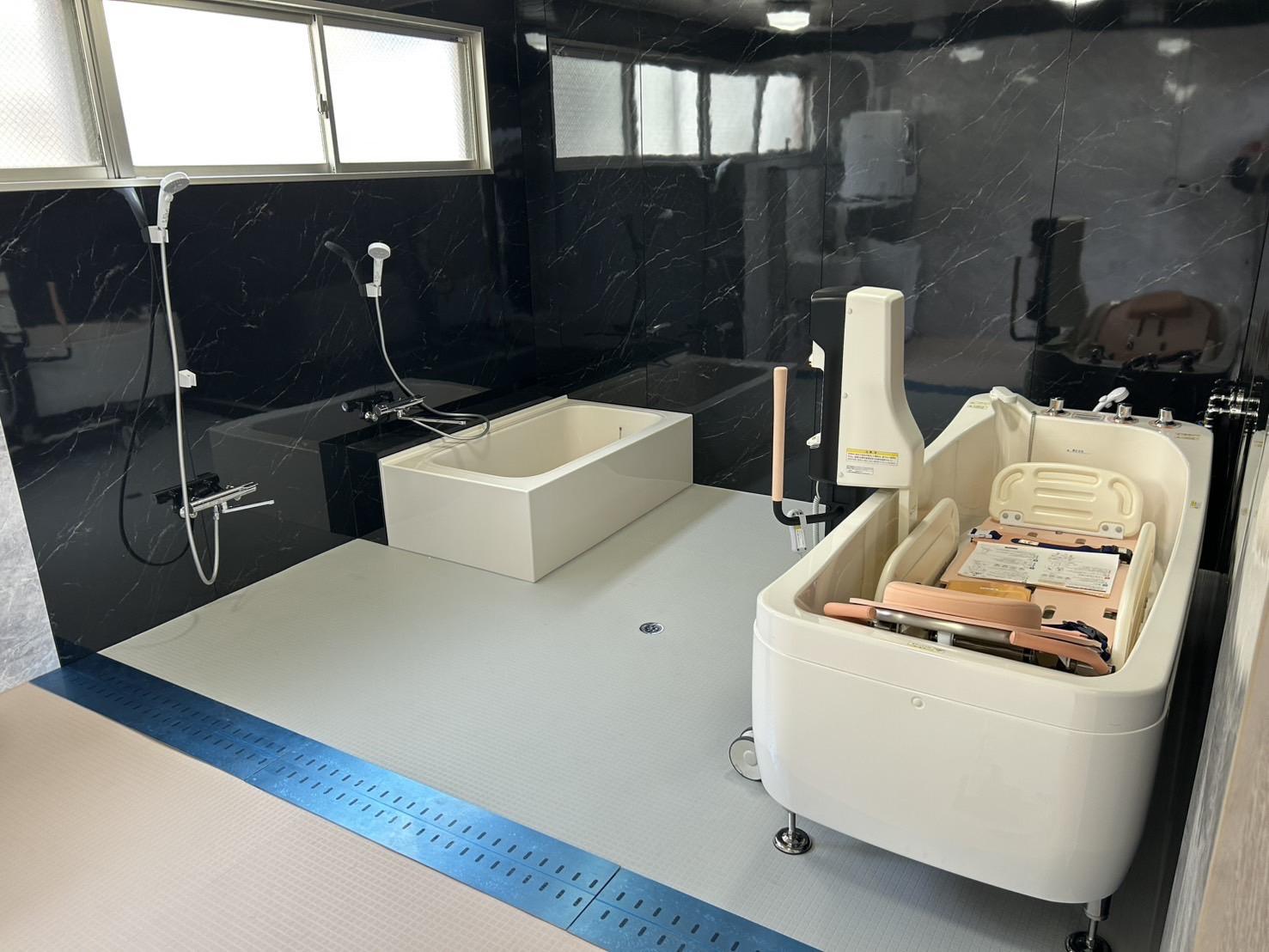 funfun東海 の浴室(機械浴を備えています)